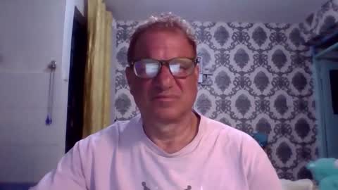 Snapshot of coryassman chatting on November 21, 2025, 4:05 pm CoryAssMan online show from November 21, 2025, 4:05 pm