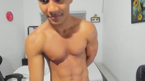 Snapshot of corzoethan chatting on January 16, 2026, 12:25 am Ethan online show from January 16, 2026, 12:25 am