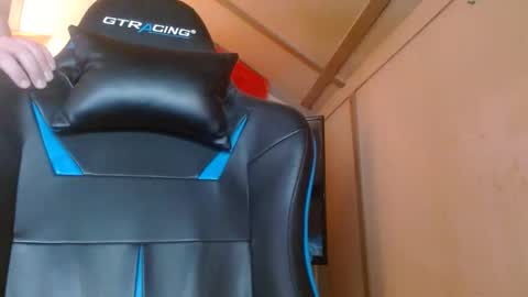 Snapshot of cosmicjones88 chatting on January 5, 2025, 2:52 pm cosmicjones88 online show from January 5, 2025, 2:52 pm