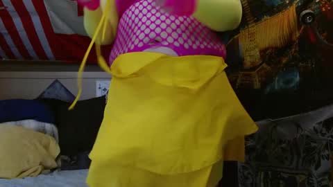 Snapshot of cosmicjones88 chatting on April 12, 2026, 11:37 am cosmicjones88 online show from April 12, 2026, 11:37 am