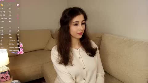 Snapshot of cosmos_baby chatting on February 12, 2026, 6:14 pm Luna online show from February 12, 2026, 6:14 pm