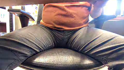 Snapshot of countryboy_10 chatting on April 10, 2026, 12:54 pm CountryBoy 10 online show from April 10, 2026, 12:54 pm