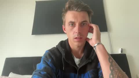 Snapshot of countrylust69 chatting on December 16, 2025, 8:03 pm CountryLust69 online show from December 16, 2025, 8:03 pm