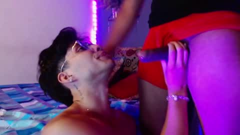 Snapshot of couple_hotfd chatting on September 24, 2025, 6:39 am Couple hotFD online show from September 24, 2025, 6:39 am