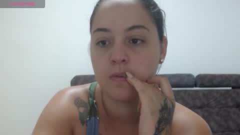 Snapshot of couple_sexandlove chatting on February 11, 2026, 10:09 am ALEJANDRO Y EMILY online show from February 11, 2026, 10:09 am