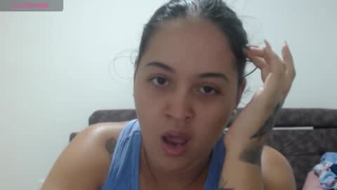 Snapshot of couple_sexandlove chatting on February 12, 2026, 10:54 am ALEJANDRO Y EMILY online show from February 12, 2026, 10:54 am