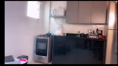 Otto - Aron online show from May 15, 2026, 12:56 pm
