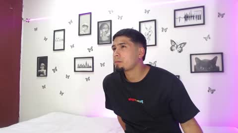 Juli and Liam online show from January 31, 2025, 7:07 am