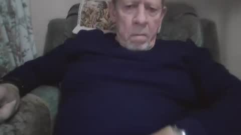 courieral1 online show from November 21, 2025, 5:00 pm