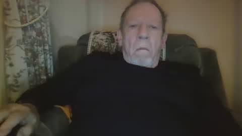 courieral1 online show from November 24, 2025, 6:13 am