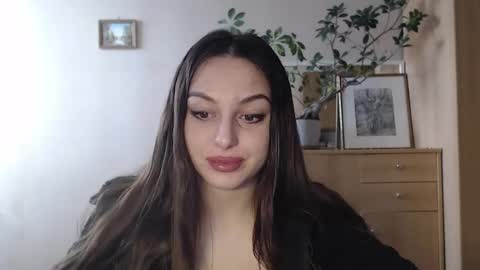Snapshot of courtney_lux chatting on January 28, 2025, 7:53 am Courtney online show from January 28, 2025, 7:53 am