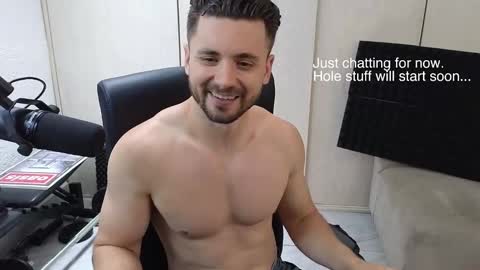 Snapshot of cowboylean chatting on September 18, 2025, 8:22 pm cbl online show from September 18, 2025, 8:22 pm