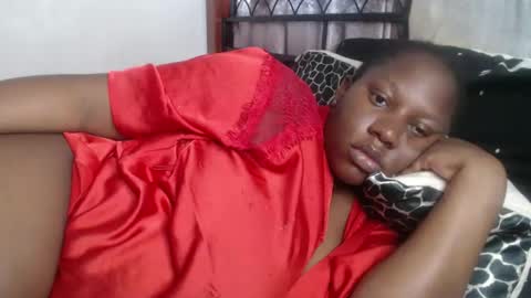 Erykah online show from November 4, 2025, 12:04 pm