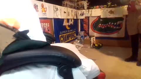 Snapshot of craveitoften chatting on February 22, 2025, 1:33 am craveitoften online show from February 22, 2025, 1:33 am