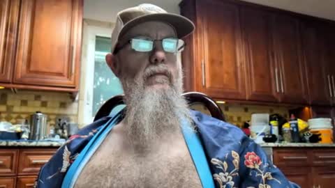 Snapshot of craven_moreass chatting on July 27, 2026, 11:17 am Dick Fitswell online show from July 27, 2026, 11:17 am