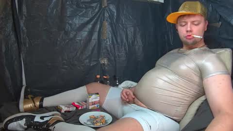 robin online show from November 7, 2025, 6:30 pm