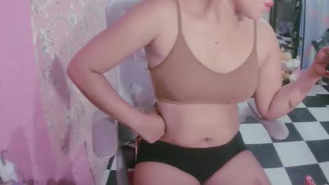 crazy_4u69 online show from May 16, 2026, 10:58 am