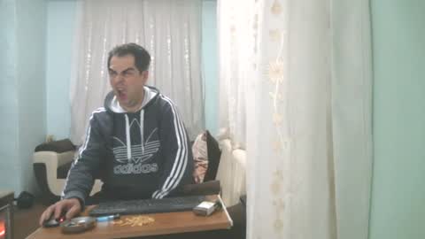 crazy____boy09 online show from December 29, 2024, 8:37 pm