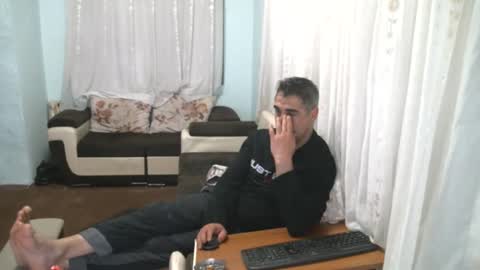 crazy____boy09 online show from April 28, 2026, 12:09 am