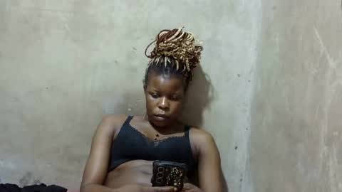 crazy_ebony256 online show from July 5, 2026, 4:07 am