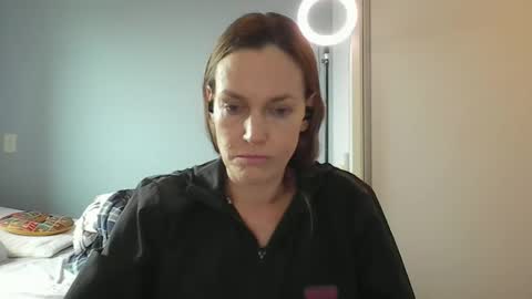 Anny online show from December 18, 2025, 10:43 am