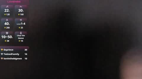 Snapshot of crazybeef__ chatting on January 15, 2025, 4:00 pm Caro Andrew online show from January 15, 2025, 4:00 pm