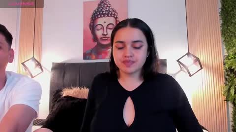 Snapshot of crazybeef__ chatting on January 19, 2025, 3:18 am Caro Andrew online show from January 19, 2025, 3:18 am