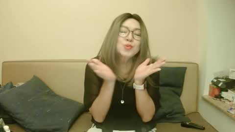 Snapshot of crazychika chatting on October 3, 2025, 6:05 pm Kelly online show from October 3, 2025, 6:05 pm