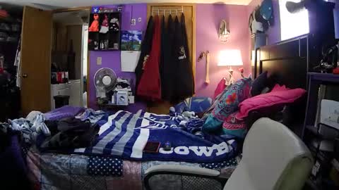 Snapshot of crazygirl802 chatting on February 21, 2026, 6:42 pm crazygirl802 online show from February 21, 2026, 6:42 pm