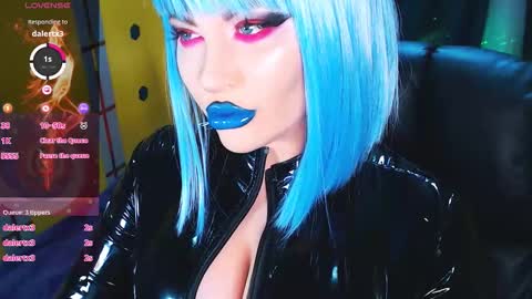 Roxy online show from November 8, 2025, 3:12 pm