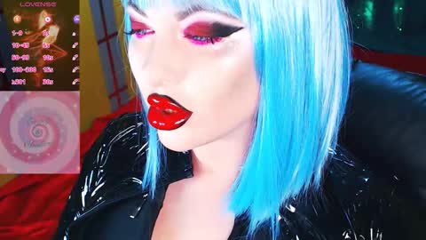 Snapshot of crazypinkyball chatting on January 8, 2026, 2:19 pm Roxy online show from January 8, 2026, 2:19 pm