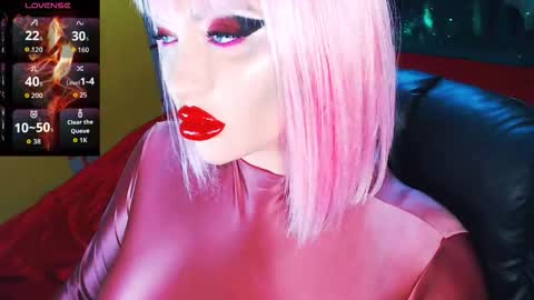 Snapshot of crazypinkyball chatting on February 14, 2026, 2:36 pm Roxy online show from February 14, 2026, 2:36 pm