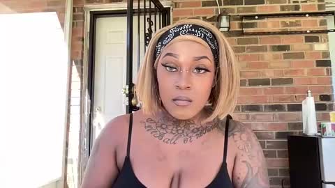 Snapshot of creame_sensation chatting on October 21, 2025, 6:52 pm PHANTOMTARGARYENXXX online show from October 21, 2025, 6:52 pm