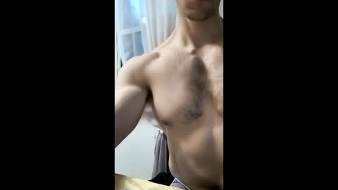 Snapshot of creamguzzle chatting on March 28, 2026, 11:26 pm creamguzzle online show from March 28, 2026, 11:26 pm