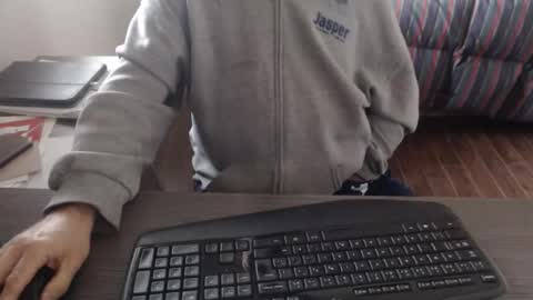Snapshot of creamormilk chatting on September 13, 2025, 3:34 pm Creamormilk online show from September 13, 2025, 3:34 pm