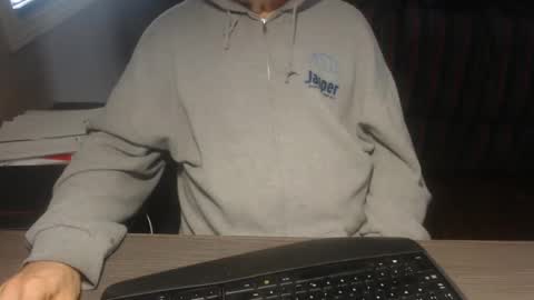 Snapshot of creamormilk chatting on October 8, 2025, 2:25 pm Creamormilk online show from October 8, 2025, 2:25 pm