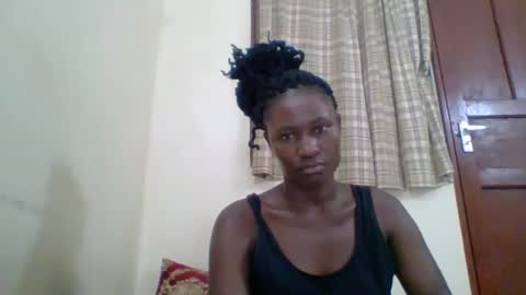 Snapshot of creampygal chatting on January 22, 2025, 8:18 am SUSAN online show from January 22, 2025, 8:18 am