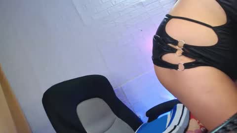 A S H L Y online show from March 1, 2025, 11:28 am