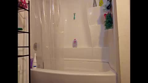 creamymilf11 online show from October 19, 2025, 2:56 am