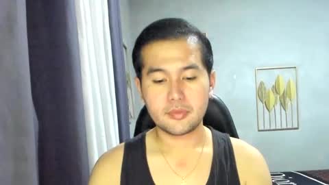 Snapshot of creamynow chatting on December 4, 2024, 9:51 am BareCreamyCum online show from December 4, 2024, 9:51 am