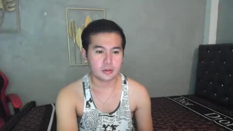 Snapshot of creamynow chatting on December 14, 2024, 11:18 am BareCreamyCum online show from December 14, 2024, 11:18 am