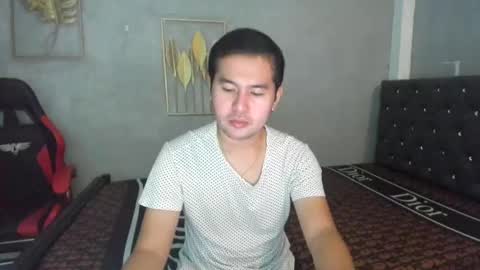 Snapshot of creamynow chatting on December 16, 2024, 2:57 am BareCreamyCum online show from December 16, 2024, 2:57 am