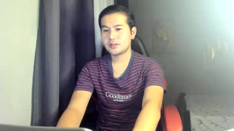 Snapshot of creamynow chatting on December 22, 2024, 12:38 pm BareCreamyCum online show from December 22, 2024, 12:38 pm