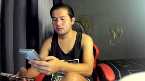 Snapshot of creamynow chatting on December 28, 2024, 4:19 am BareCreamyCum online show from December 28, 2024, 4:19 am