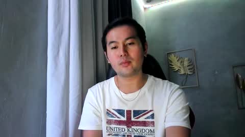 Snapshot of creamynow chatting on January 4, 2025, 8:37 pm BareCreamyCum online show from January 4, 2025, 8:37 pm