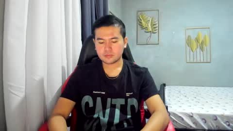 Snapshot of creamynow chatting on February 5, 2025, 7:18 am BareCreamyCum online show from February 5, 2025, 7:18 am