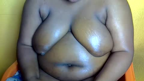 creamyposh1 online show from June 27, 2026, 12:22 pm