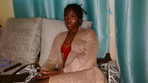 Snapshot of creamypro_ chatting on November 6, 2025, 12:50 pm Taurus04 online show from November 6, 2025, 12:50 pm