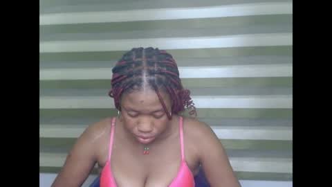 Snapshot of creamyxpussyx chatting on April 20, 2026, 10:44 pm creamyxpussyx online show from April 20, 2026, 10:44 pm