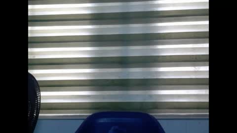 Snapshot of creamyxpussyx chatting on May 23, 2026, 8:18 am creamyxpussyx online show from May 23, 2026, 8:18 am